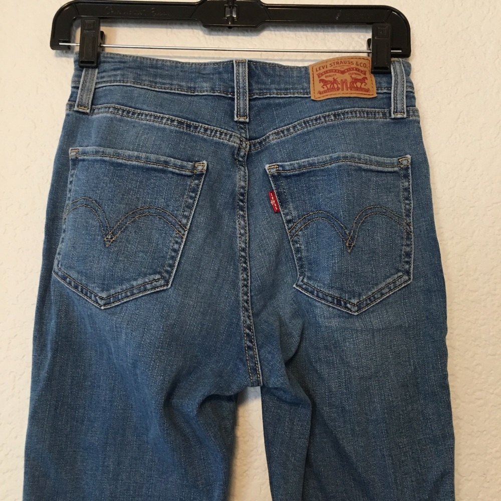 Levi’s 721 High Rise Skinny Ankle - Picture 8 of 10